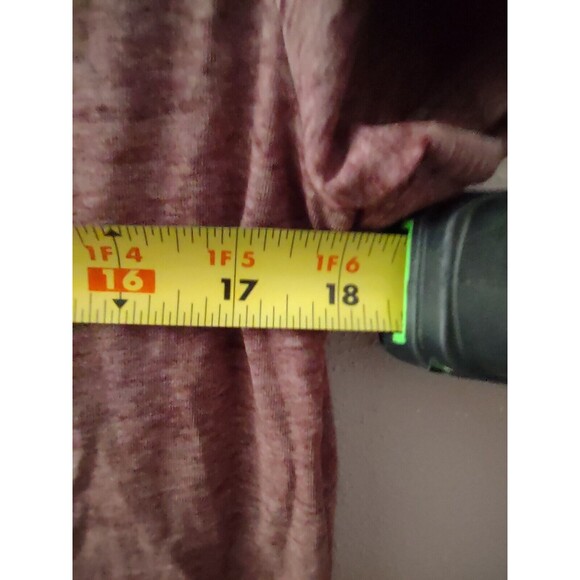 Disney Womens M Hakuna Matata Lion King Short Sleeve Tee Shirt Maroon Burnout - Picture 7 of 8